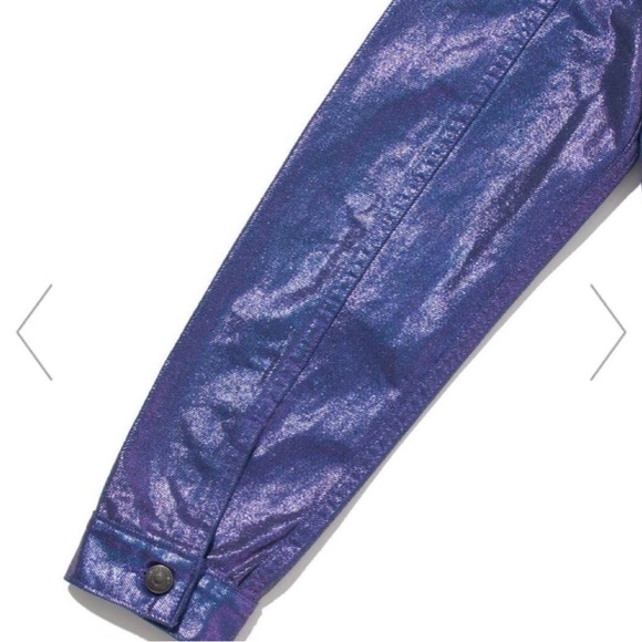 🔮NWT🔮 Levi’s Candy Coated Oil Slick Trucker Jacket Size Medium - Picture 9 of 9